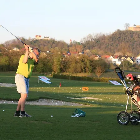 Alte Pfarre Apartmán *