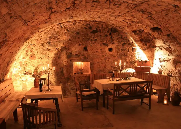 Alte Pfarre شقة Gudensberg